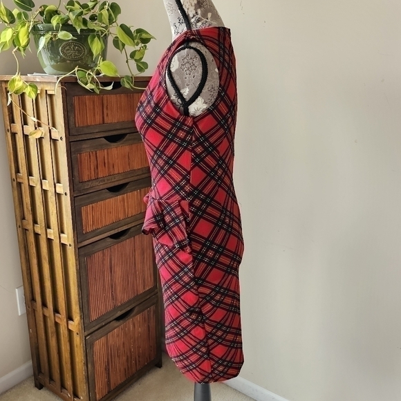 NWT Liva Girl red plaid peplum dress Sz. S - Picture 4 of 8